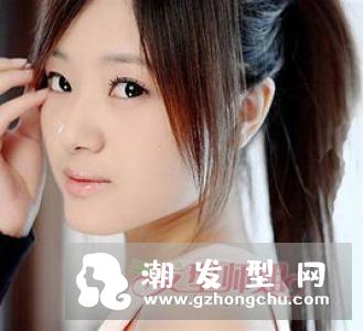 女生时尚马尾发型图片 百变马尾造型一起来看看