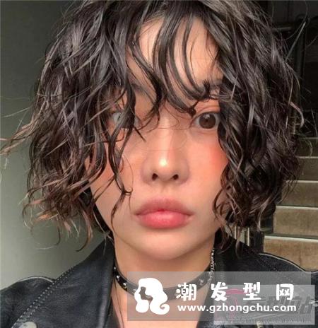 短发控女生首选发型 2020年最火短烫发
