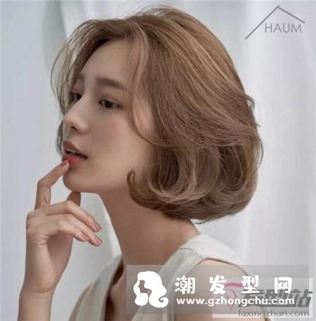 现今最流行的“云朵烫” 显脸小让你美到飞起