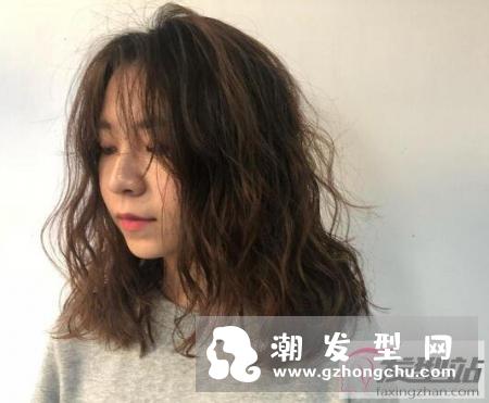 头发半长不短最好看 女神Lob中长发热烧中