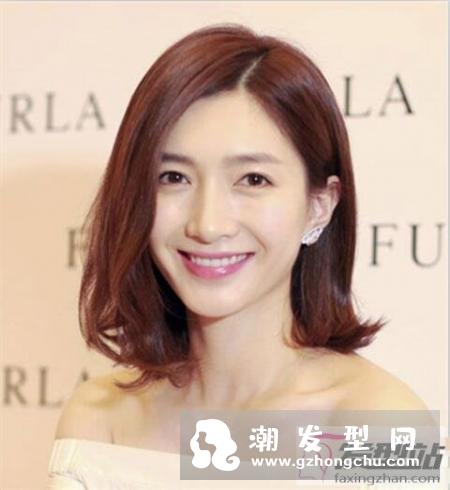 不对称波波头发型 就是不一样才时尚