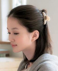女生个性扎发发型 原宿风扎发独特吸睛