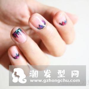 贴甲片可以长期做吗 和美甲哪个好