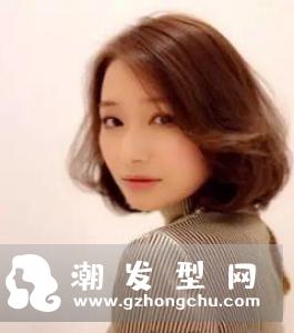 长发怎么烫更好看 烟花烫发蓬松又瘦脸