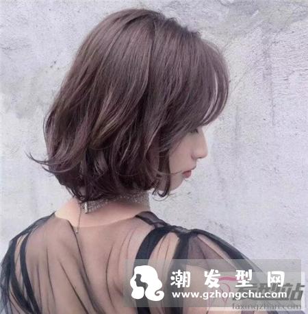 细软头发扁塌怎么破 “烫发”拯救塌顶星人