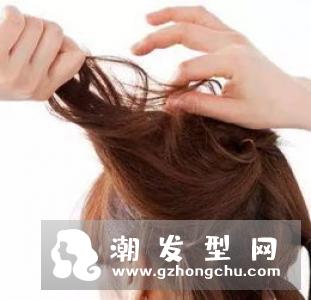 花瓣丸子头是什么发型 让你的丸子头美如鲜花