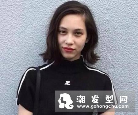 外翻短发适合什么脸型 头发图片有哪些