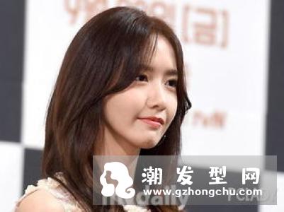 双辫发型怎么扎不土 夏季这样扎清爽又时髦