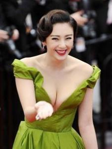 妖猫传张雨绮唐妆怎么化 嘴角点的是什么