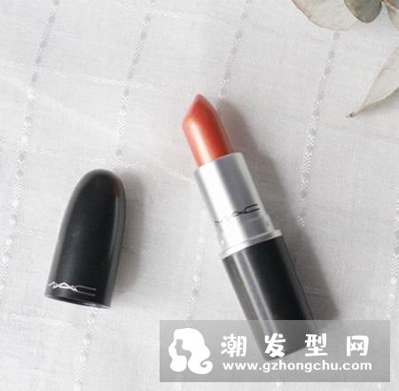 mac人鱼姬眼影是什么颜色 适合日常吗