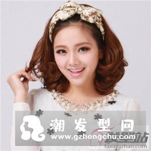 蓬松梨花头短发 修颜塑型两不误