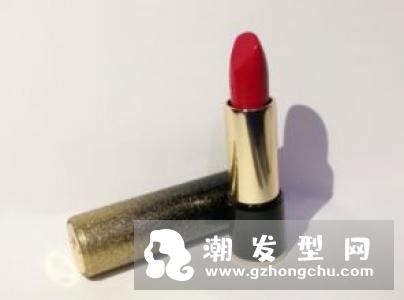 兰蔻新年限定口红色号试色图 价格是多少