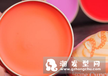 胭脂粉和腮红膏哪个更好上色 有什么区别