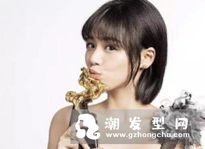 韩一菲发型图片 长卷发就是这样美