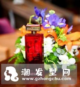 雅顿红门香水适合什么人 适合什么年龄