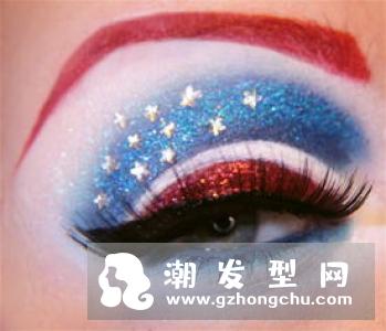 圣诞主题眉毛怎么化教程 同款图片介绍