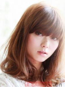 长发怎么扎简单好看？时尚扎发青春减龄美美哒