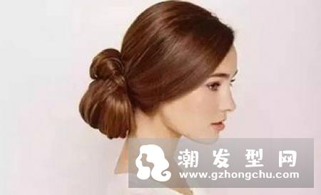 女生日常自己简单扎头发发型 人人都会的扎发请收藏