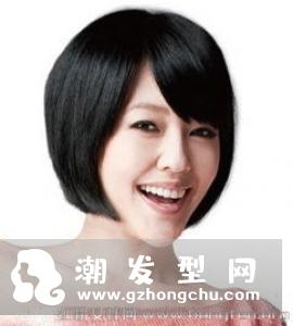 灰紫色头发图片 配卷发或者是波波头