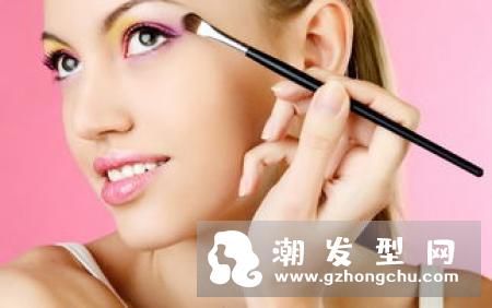 宣美在新歌gashina中口红什么牌子 nars dragon girl什么颜色