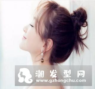 最个性丸子头扎法教程 简单又漂亮超减龄