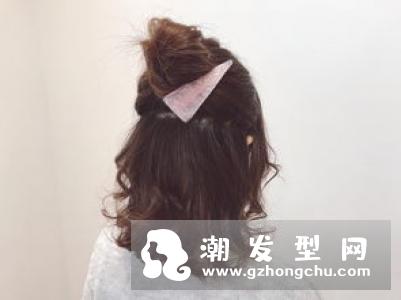 最简单半披半扎发型推荐 手残党也能扎出漂亮的发型