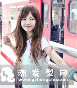 运动健身扎什么发型 青春活泼美丽依旧