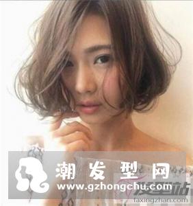 睡不醒短发怎么烫好看 慵懒自然显女人味
