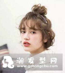 脖子短适合剪短发吗 修颜发型让你美貌加分