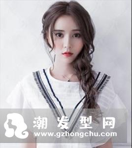 女生简单好看的扎发型发型 最简单的扎发自己也能扎