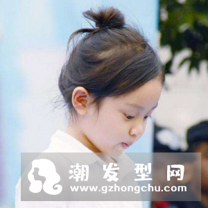 甜馨丸子头怎么扎 同款丸子头美图