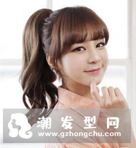 适合学生妹的时尚扎发 修颜减龄懒人扎出简单漂亮头发