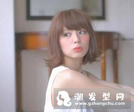 外翻短发适合什么脸型 头发图片有哪些
