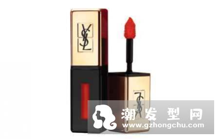 唇釉涂之前要打底吗 和唇彩的区别