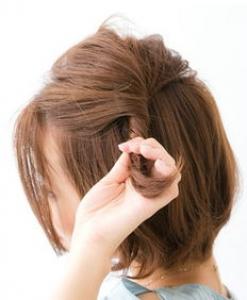 简单俏皮的女生扎发怎么扎 减龄吸睛变少女魅力加分