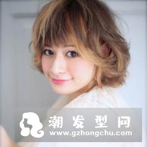 波波头短发适合染什么颜色 染了这些发色都说很好看
