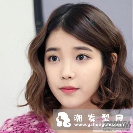 波波头烫小卷发型 短发还是烫卷更优雅
