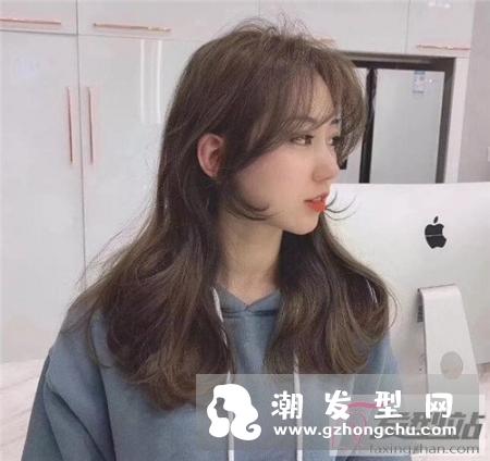 现今最流行的“云朵烫” 显脸小让你美到飞起