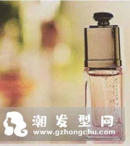 祖马龙香水分男女款吗 留香时间是多久呢