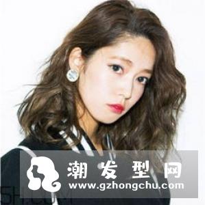 齐肩烫发发型2018潮女 优雅修颜散发女人味