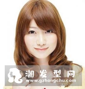 三角脸染什么颜色好看 亚麻黄很女神