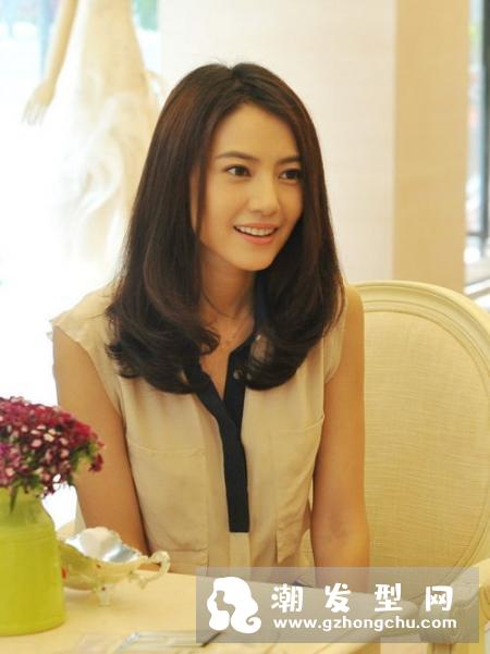 韩式外翻卷发中长发 不但能多了气质还能显小脸
