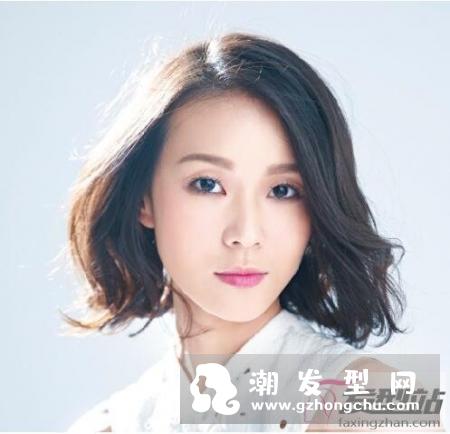 女生剪什么短发清爽又时尚 女星们最近都剪WOB头短卷发