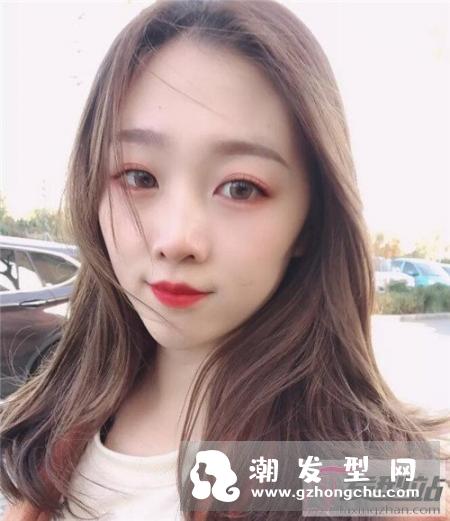 现今最流行的“云朵烫” 显脸小让你美到飞起