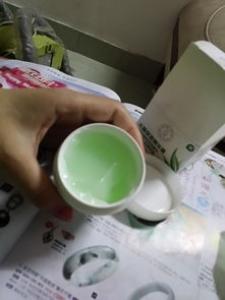 大宝水凝保湿精华霜的成分 适合什么人