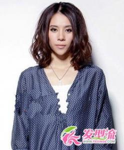 中长发梨花头发型 彰显温柔优雅魅力
