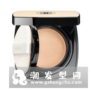 娇兰气垫和阿玛尼气垫的区别 哪个好