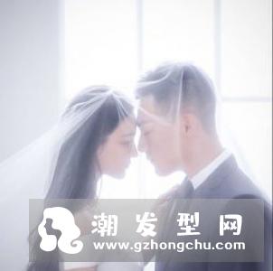 头发染黑色会掉成什么颜色 和茶色配起来是什么颜色
