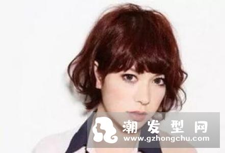 额头头发少怎么办 适合什么发型