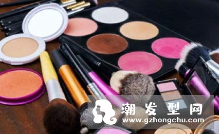 相宜本草和欧诗漫哪个牌子好用 和自然堂哪个好用